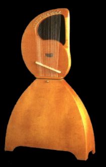 Picture of a Tenor - Bass Lyre